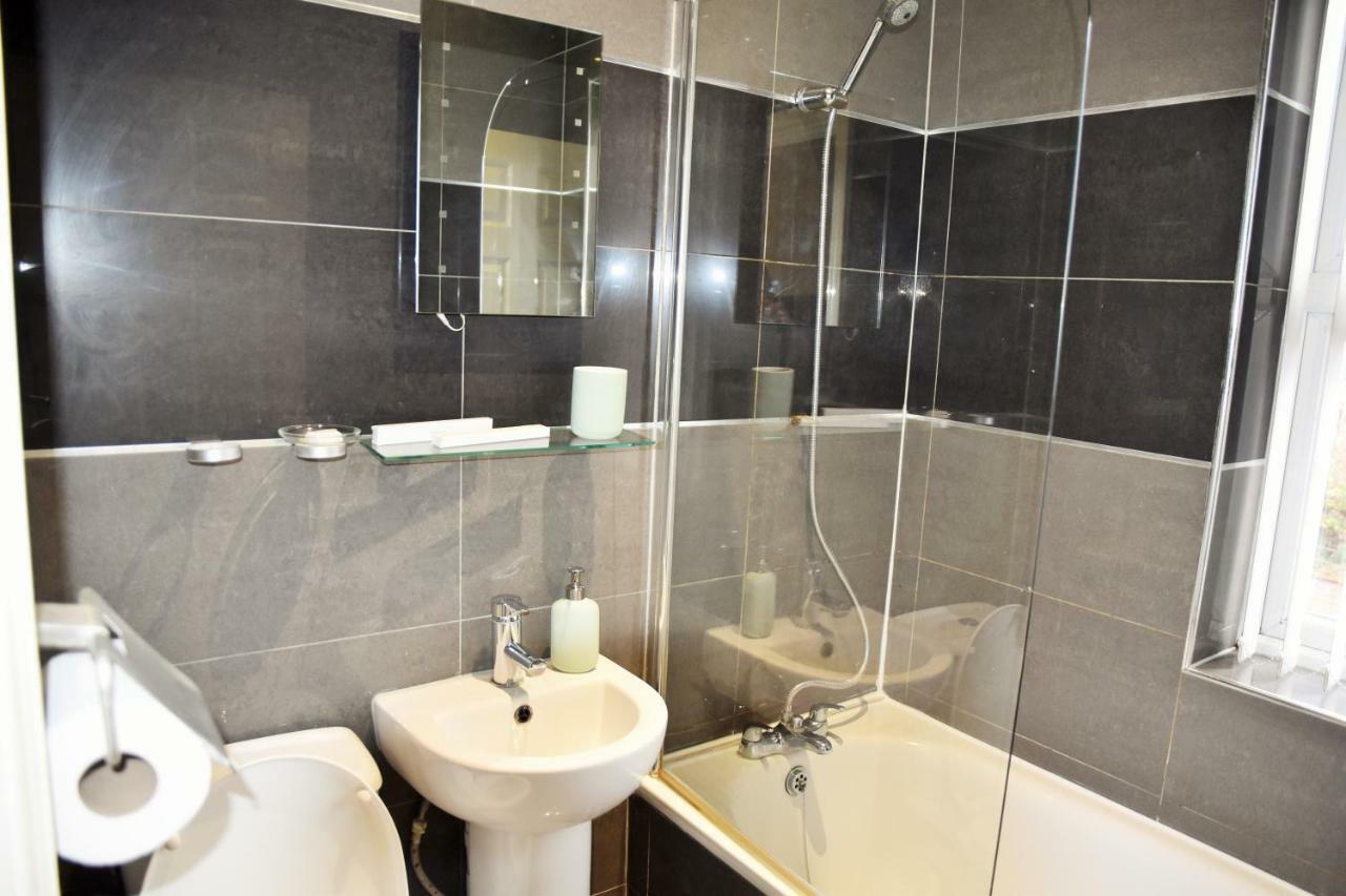 Luxury Duplex Apartment Bedford Dış mekan fotoğraf
