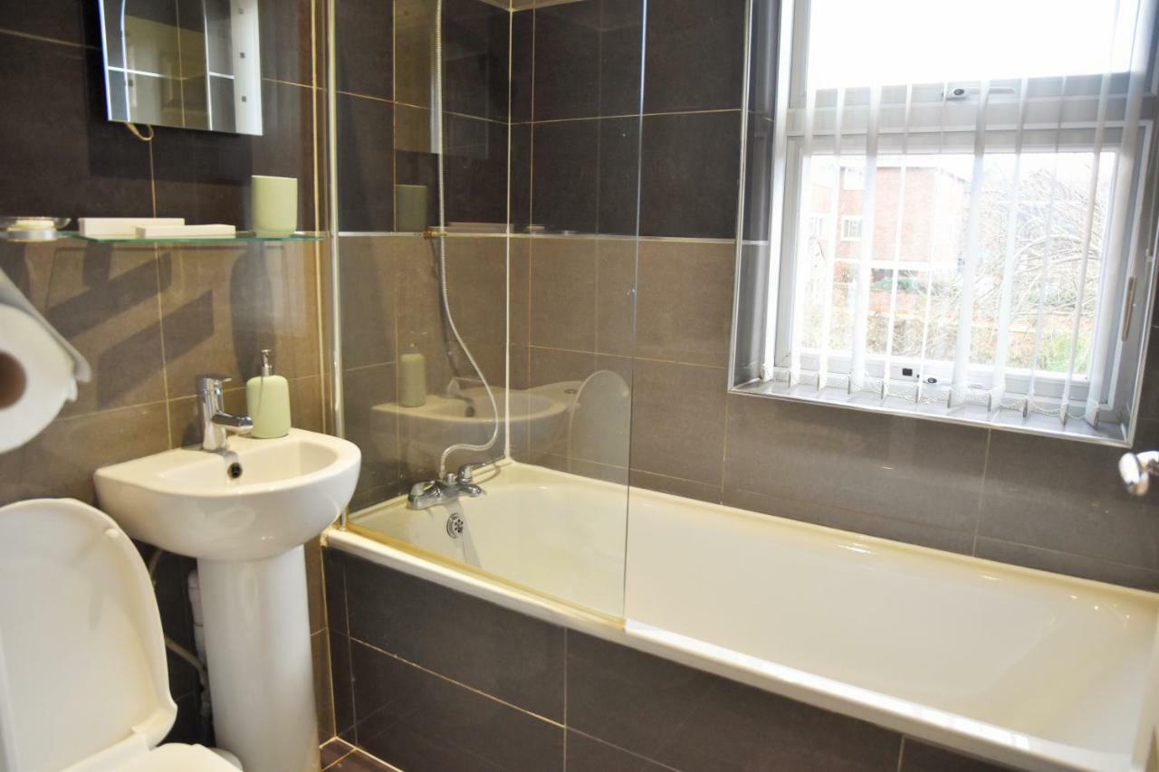 Luxury Duplex Apartment Bedford Dış mekan fotoğraf